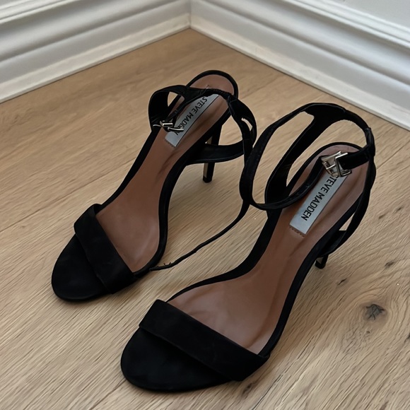 Steve Madden suede heel - Picture 2 of 3